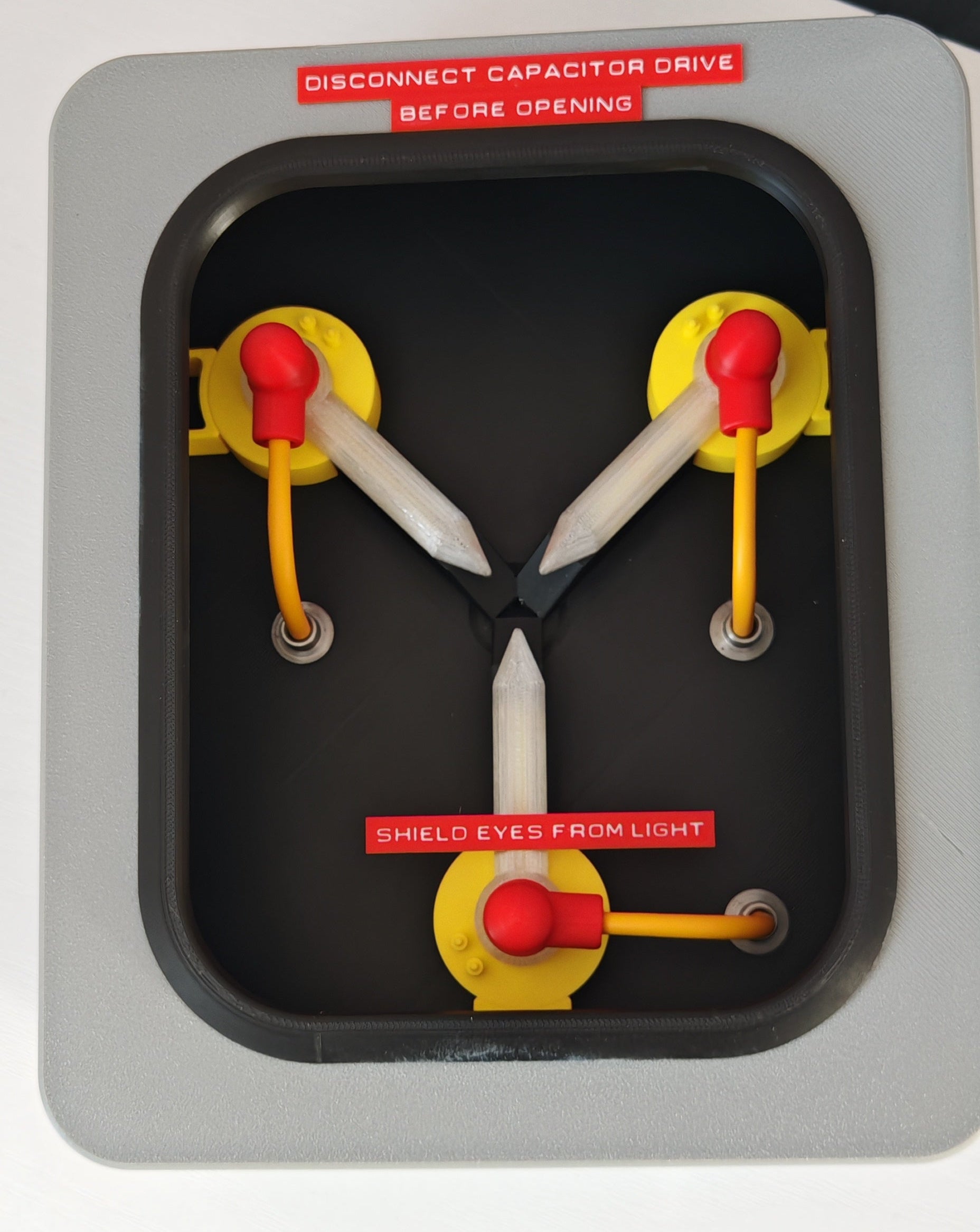 3D Printed Flux Capacitor Lamp