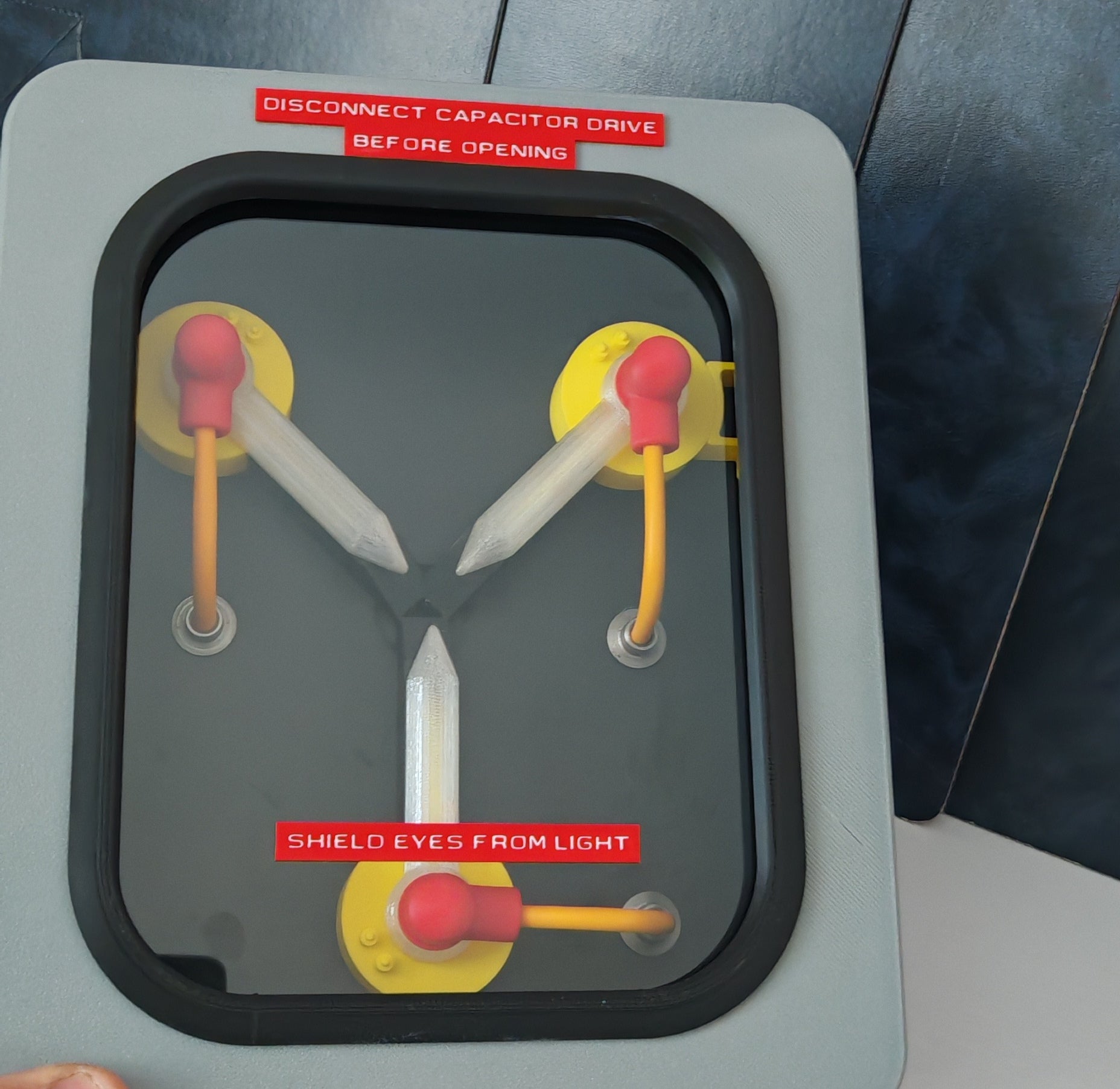3D Printed Flux Capacitor Lamp