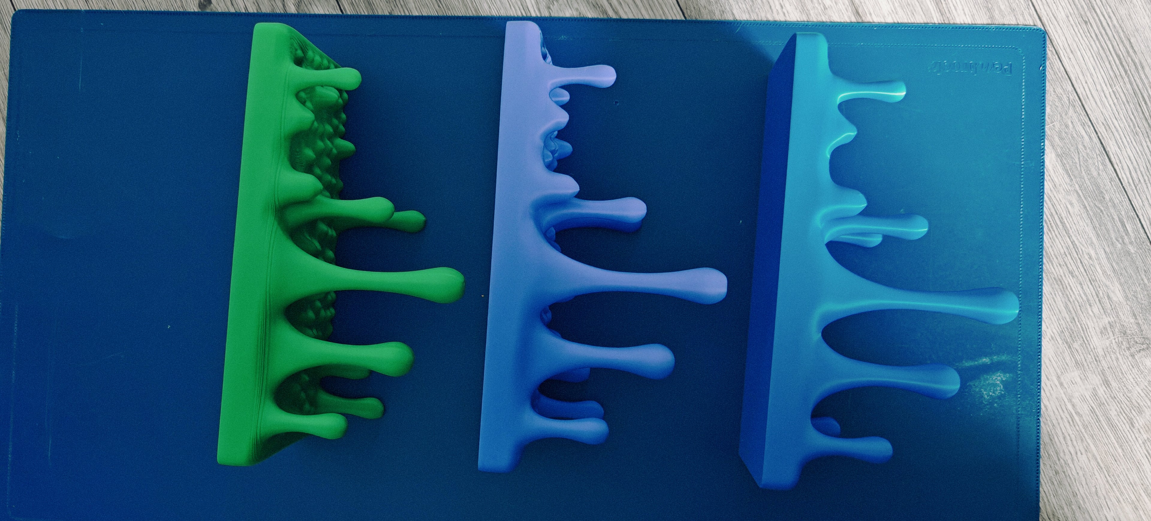 3D Printed Dripping Effect shelf